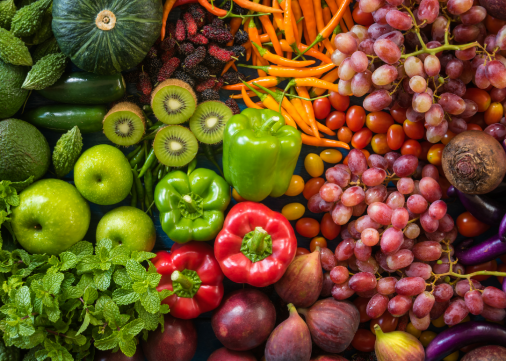 Most popular fruits and vegetables in the world and their health benefits